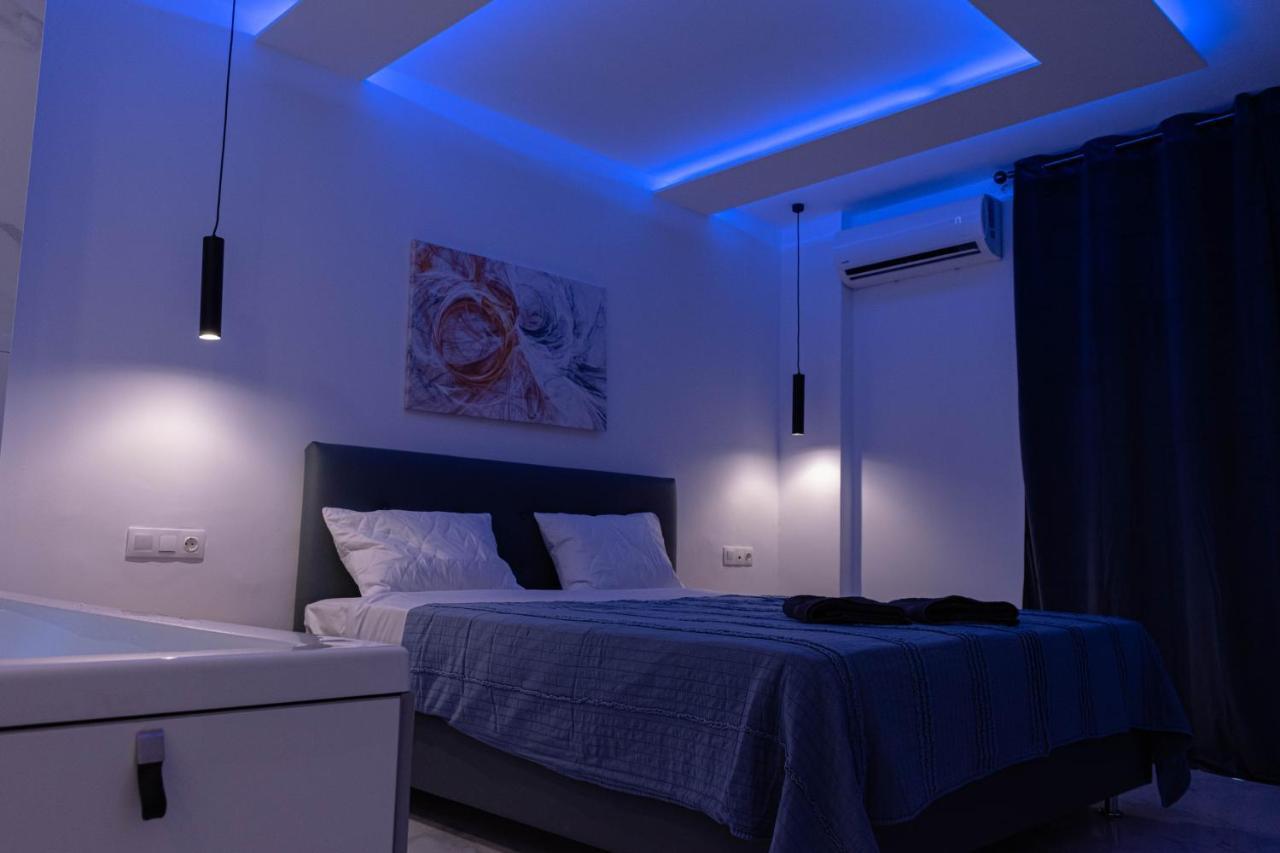 Athens Jacuzzi Apartment מראה חיצוני תמונה