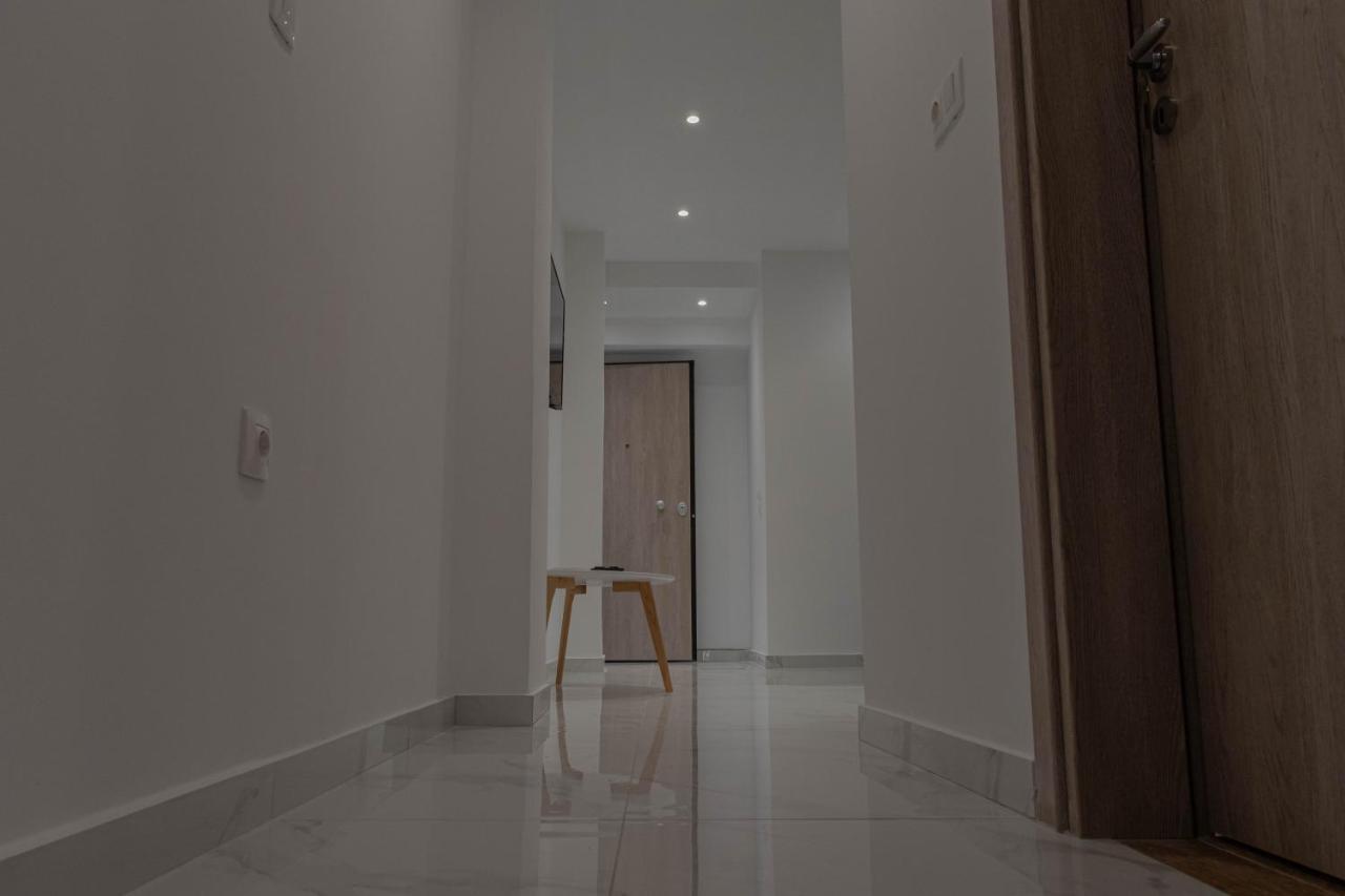 Athens Jacuzzi Apartment מראה חיצוני תמונה