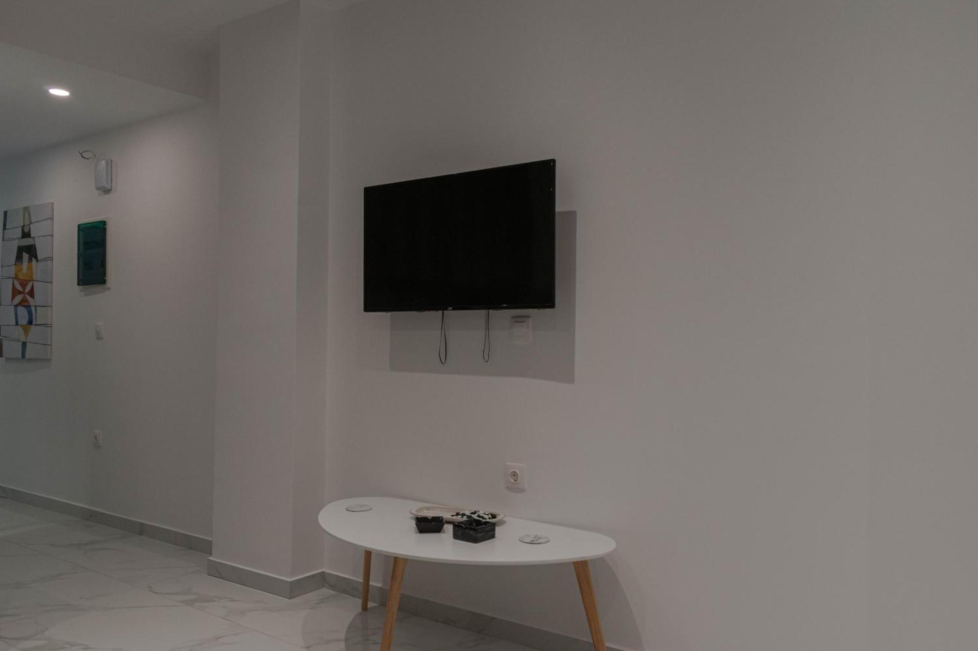 Athens Jacuzzi Apartment מראה חיצוני תמונה