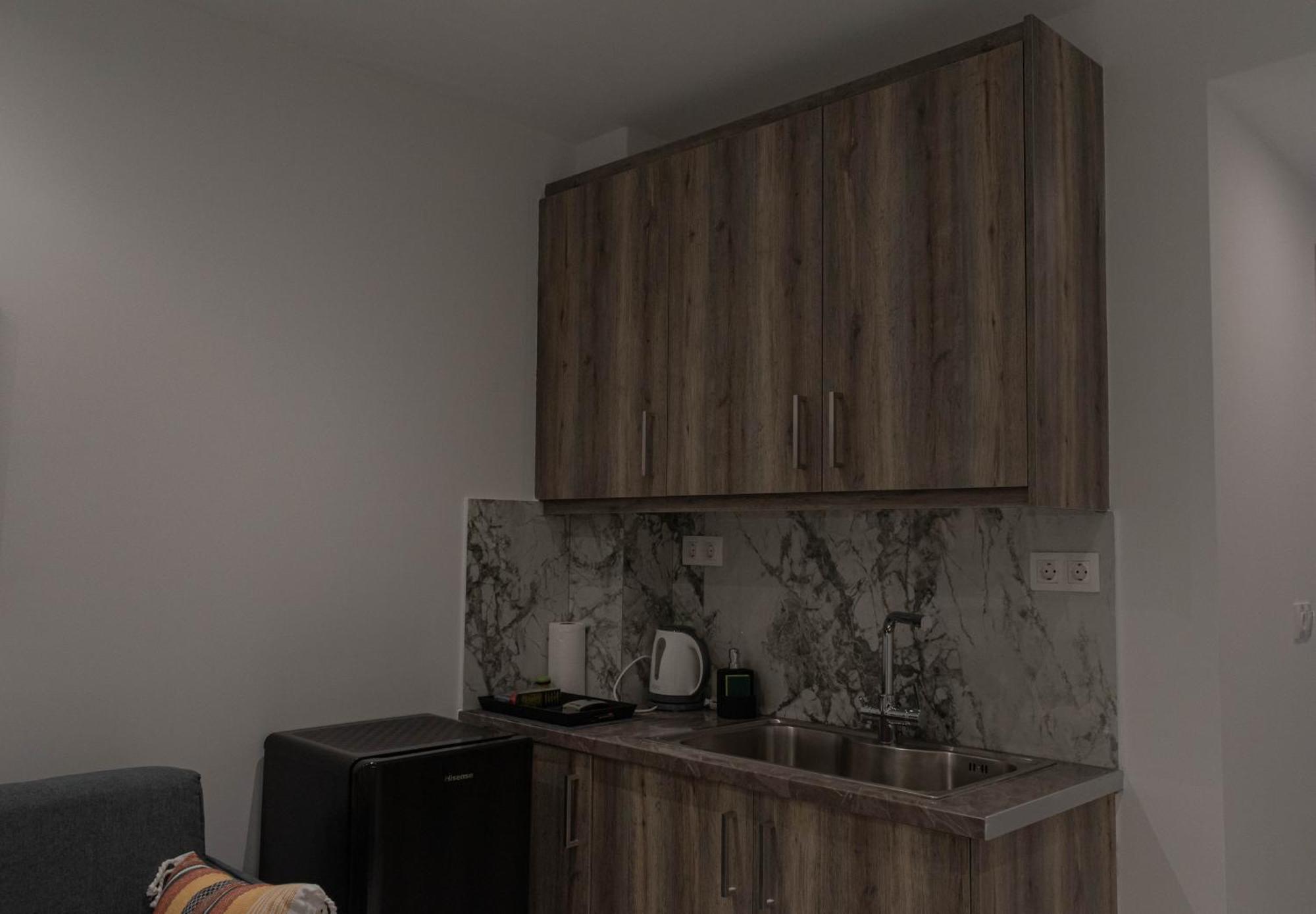 Athens Jacuzzi Apartment מראה חיצוני תמונה