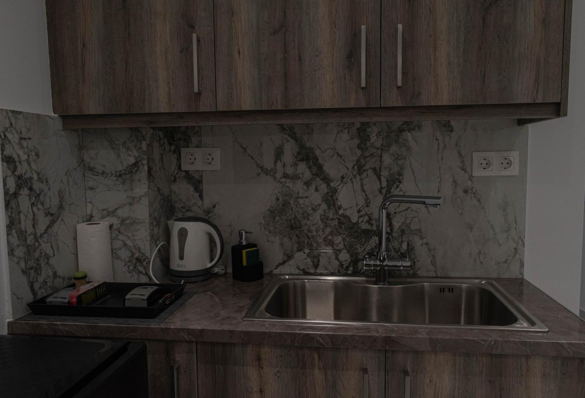 Athens Jacuzzi Apartment מראה חיצוני תמונה